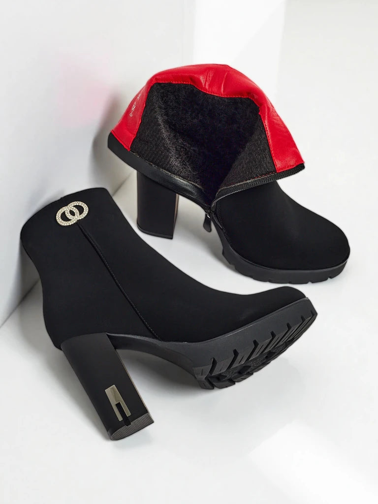 Botki damskie z matowej eko skóry na słupku Olivane